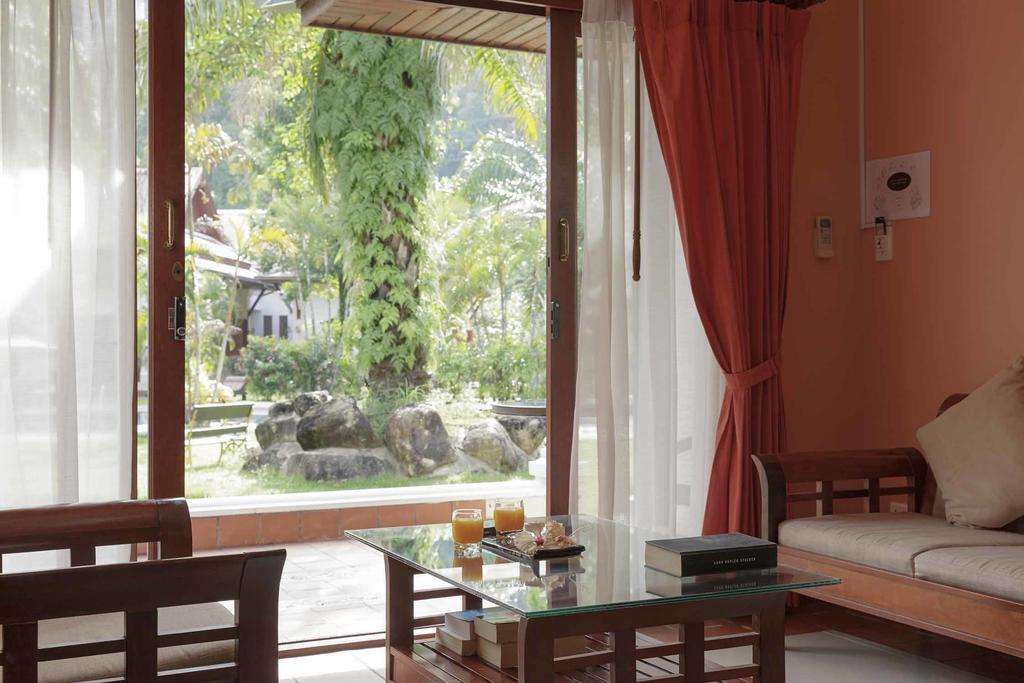The Pe La Resort, Phuket - Sha Extra Plus Камала Бийч Екстериор снимка